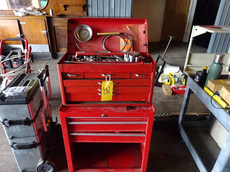 lot 35 image: Two Piece Tool Box Full of Tools