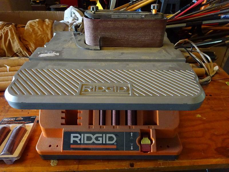 lot 55 image: Ridgid Drun sander