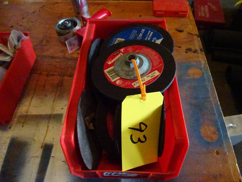 lot 93 image: Lot of 7 Norton Masonry Wheels