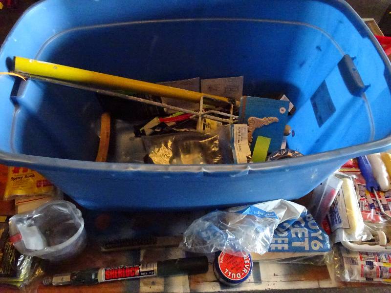 lot 113 image: Painting Stuff