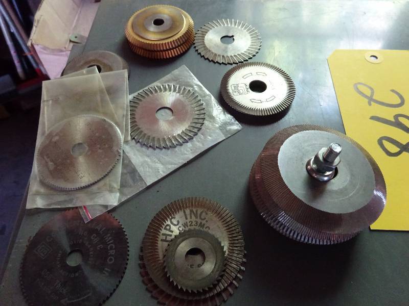 lot 298 image: Misc Cutting Wheels