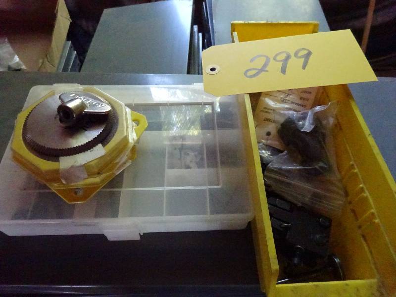 lot 299 image: Borkey Cutting Wheels and Misc Parts