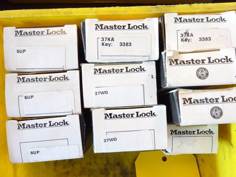 lot 315 image: Padlocks