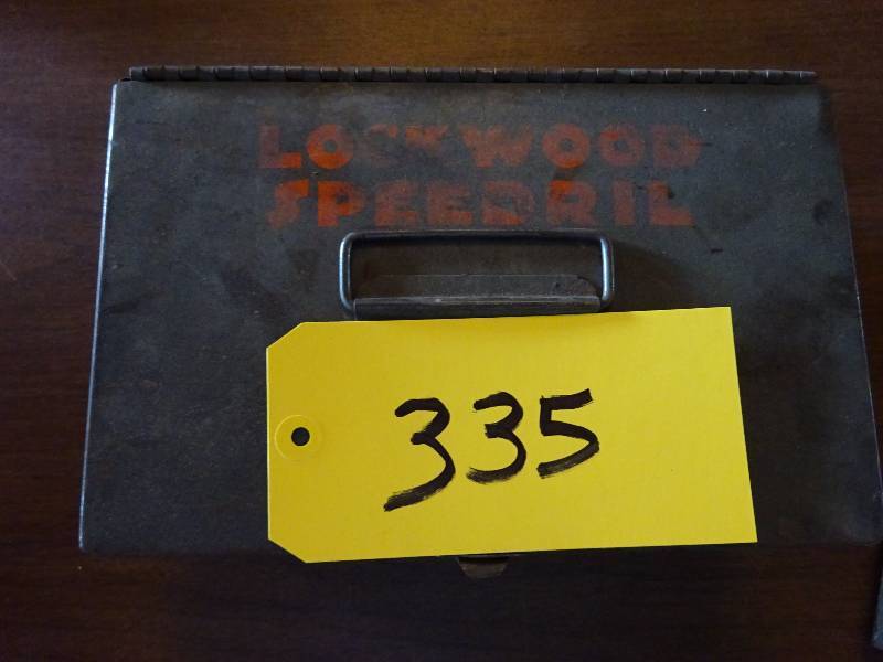 lot 335 image: Antique Door Jig