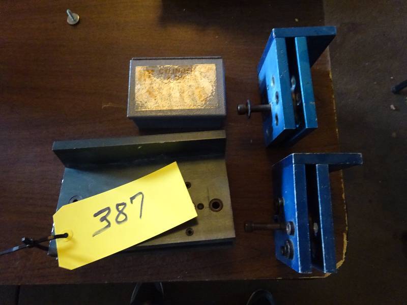 lot 387 image: Metal Door Jigs