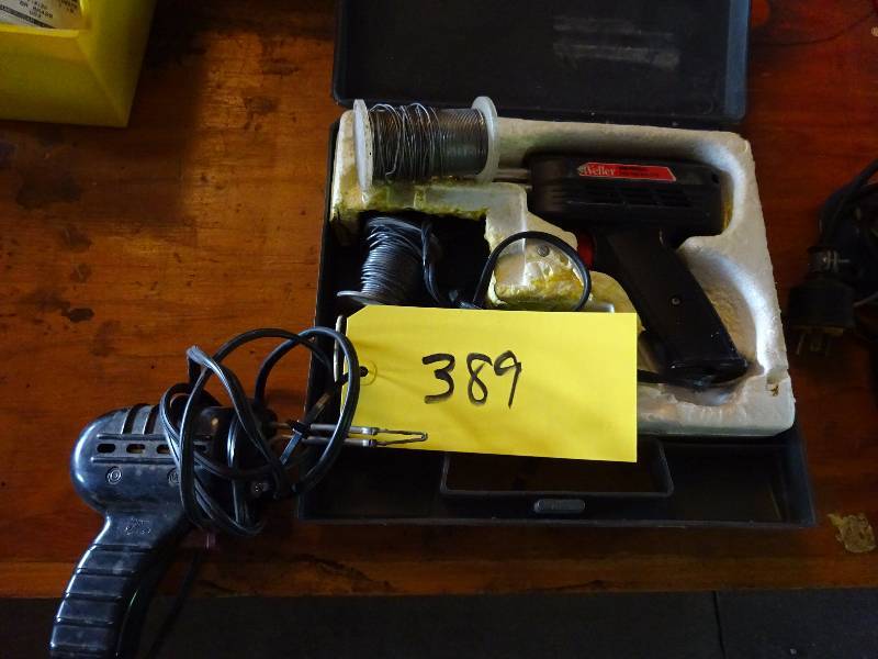 lot 389 image: Soldering Guns