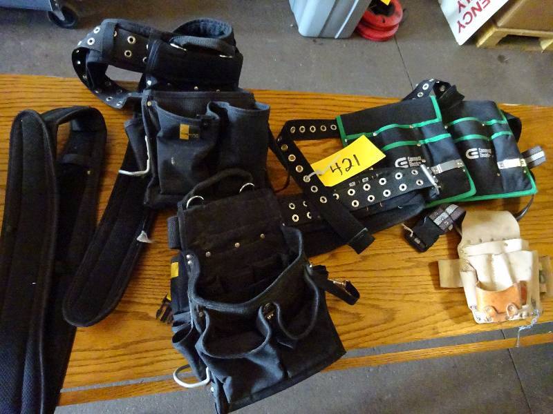 lot 421 image: (6) Tool Belts