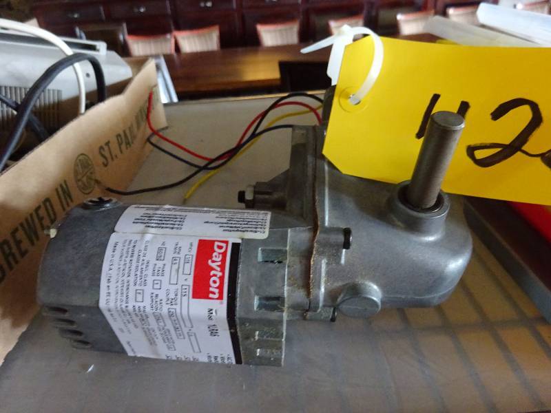 lot 422 image: New Electric Motor for Power Awning. Never Installed