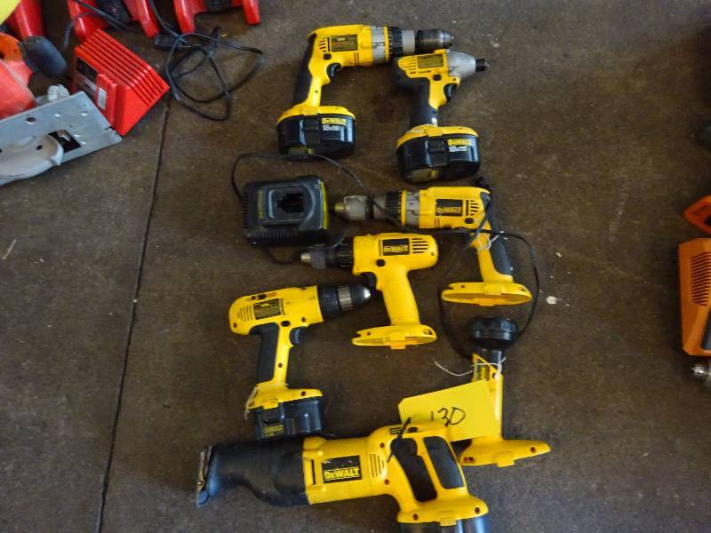 lot 130 image: Dewalt 14.4v Yellow