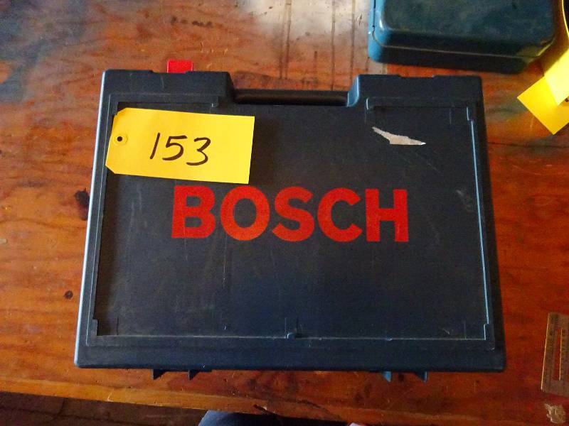 lot 153 image: Bosch Fine Cut, Flush Cut Saw