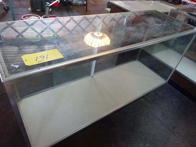 lot 191 image: Glass Case