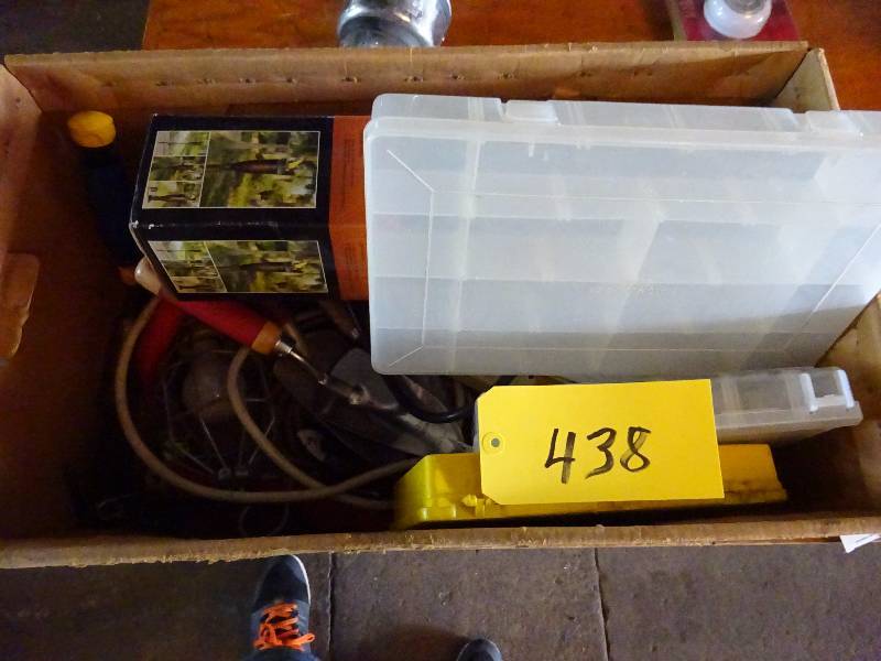 lot 438 image: Garden Tools, Torch, Cases