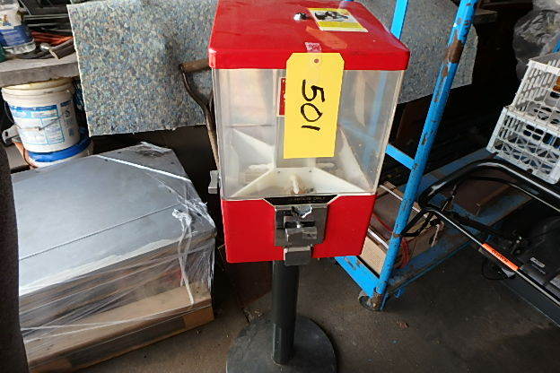 lot 501 image: Vending Machine