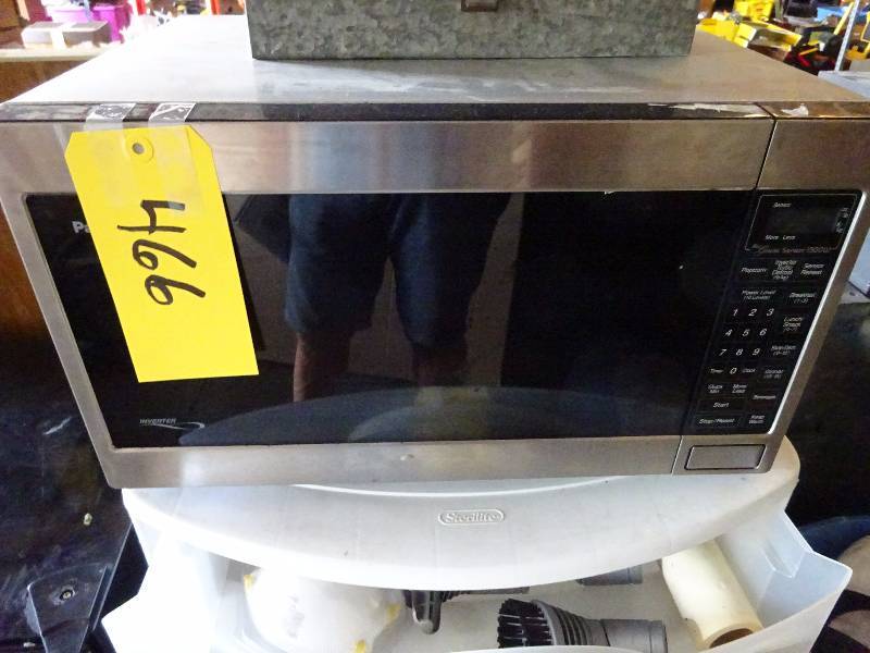 lot 466 image: Panasonic Micro
