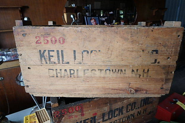 lot 560 image: Wooden Lock Box