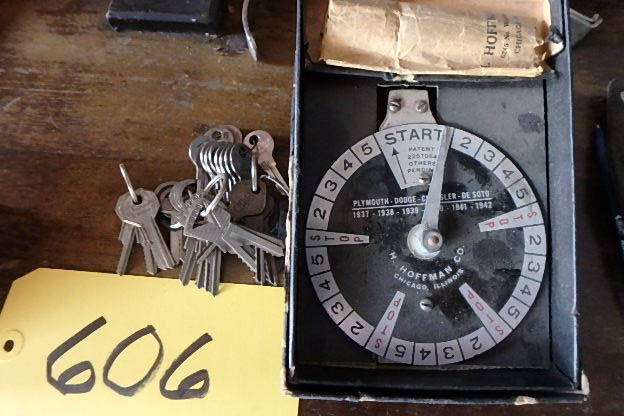 lot 606 image: Vintage Auto Key Cutter