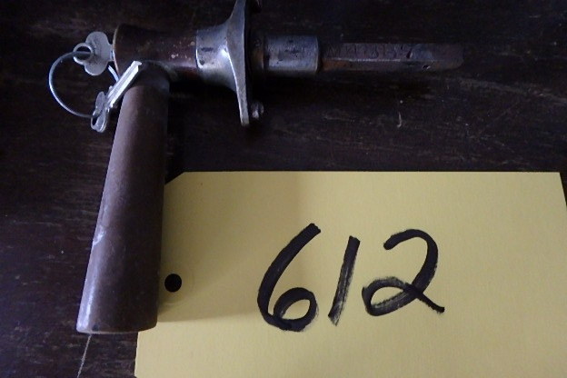 lot 612 image: Antique Auto Door Handle wLock and Keys