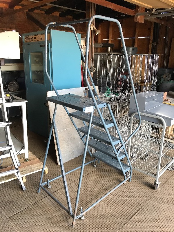 Safety ladder
