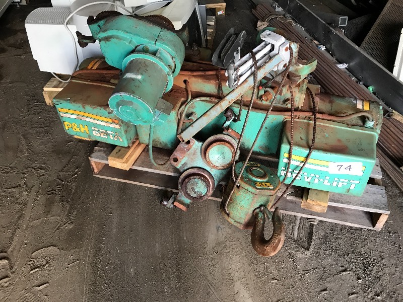 Overhead hoist