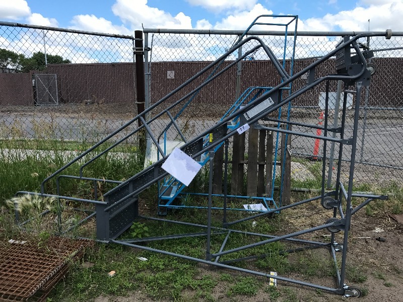 Safety ladder