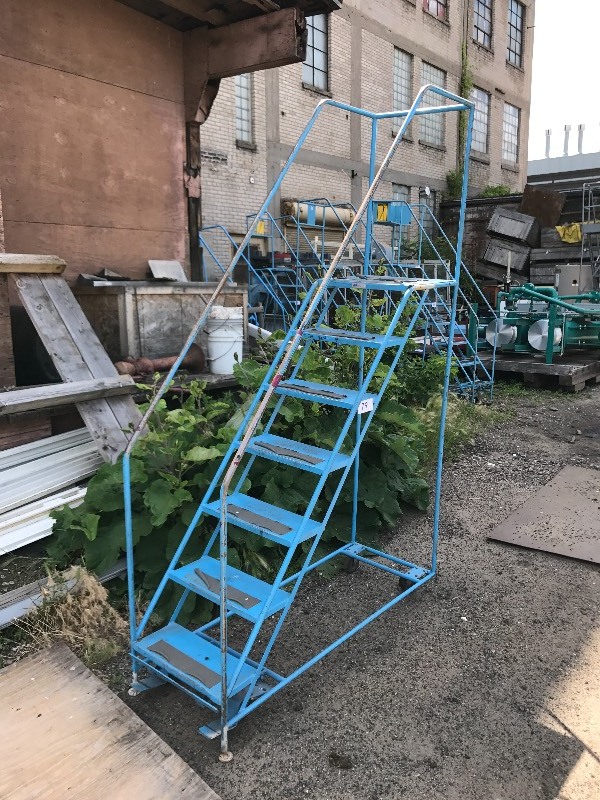 Safety ladder