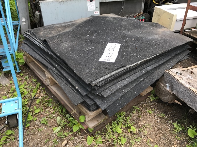 Lot of 20 mats