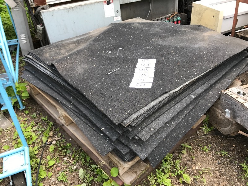 Lot of 20 mats