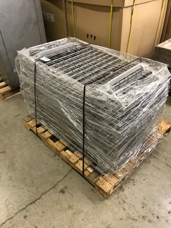 Pallet rack decking