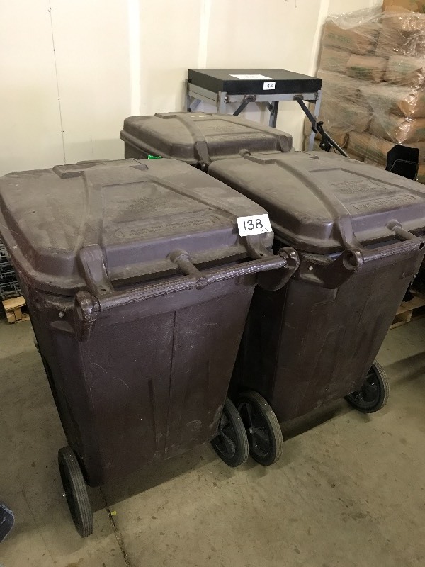 Lot of trash cans