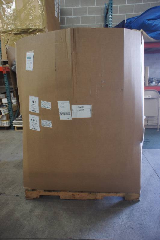 1 MASSIVE PALLET LOT OF AMAZON GENERAL MERCHANDISE YOU GET EVERYTHING TONS OF NEW ITEMS GREAT FOR RE-SELLERS