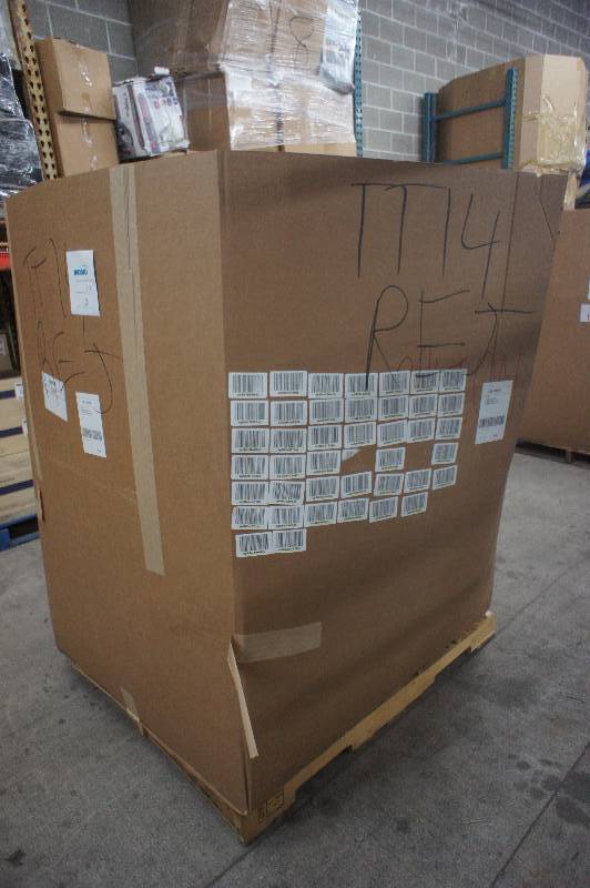 1 MASSIVE PALLET  LOT OF AMAZON GENERAL MERCHANDISE YOU GET EVERYTHING TONS OF NEW ITEMS GREAT FOR RE-SELLERS