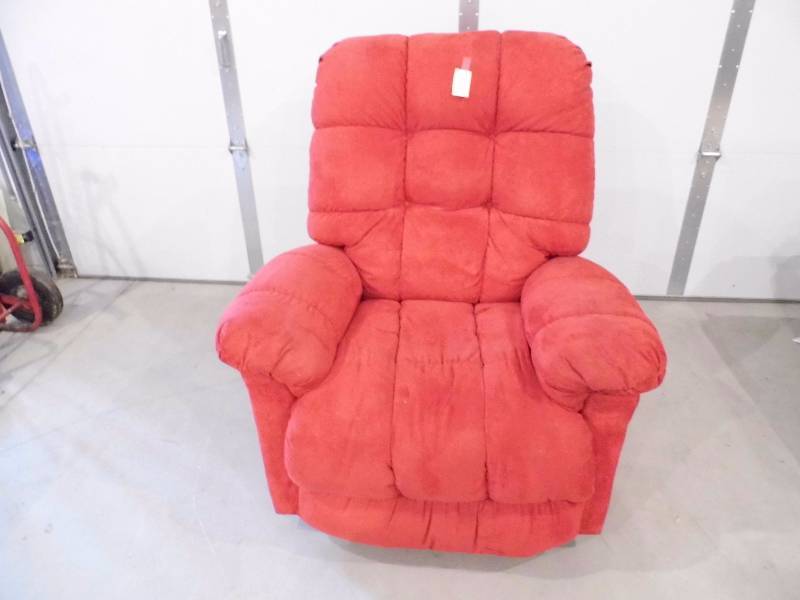 lot 4 image: Red Microfiber Recliner
