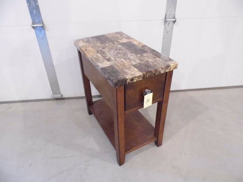 lot 16 image: End Table  Nightstand