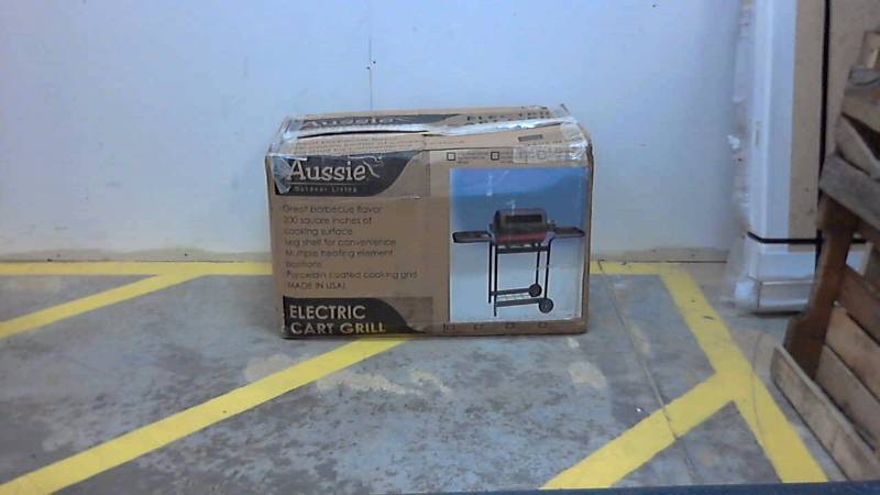 Electric Grill on Cart w Side Table