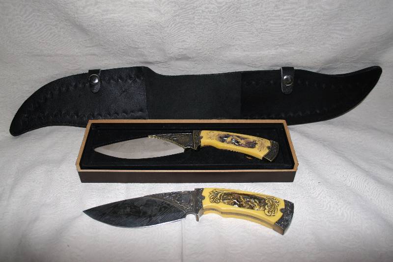 Set of Knives