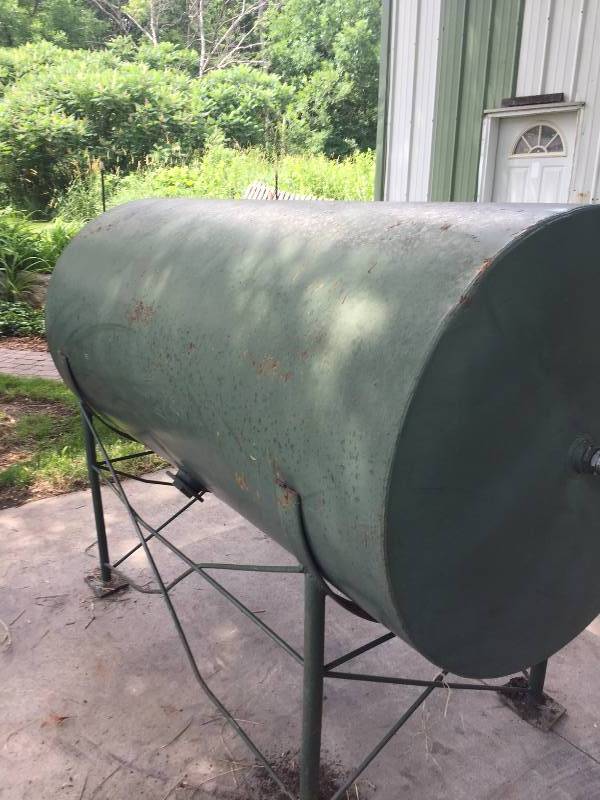 lot 4 image: 300 Gallon Fuel Storage Tank With Stand