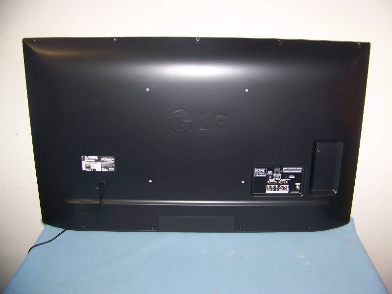 lot 1 image: 49, LG, Full HD (1080p), Commercial, Direct LED, TV  Television with Remote Control and Stand - BRAND NEW