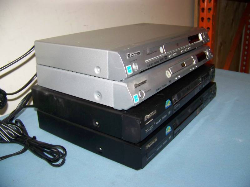 lot 87 image: (4) Pioneer, DVD  CD Players