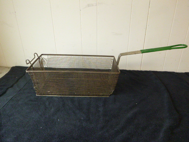 lot 43 image: Fryer Basket