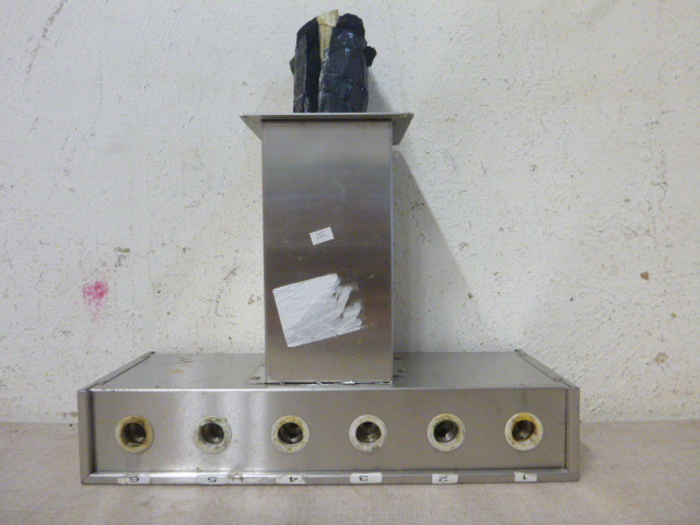 lot 52 image: Glyco Tapper