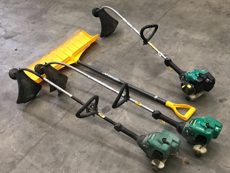 lot 27 image: (3) Grass Trimmer & (1) Snow Shovel
