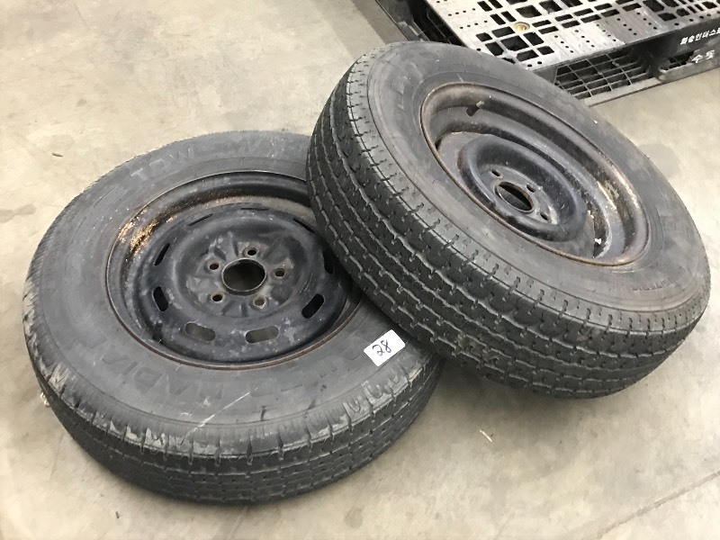 lot 28 image: (2) Tow-Master Trailer Tires