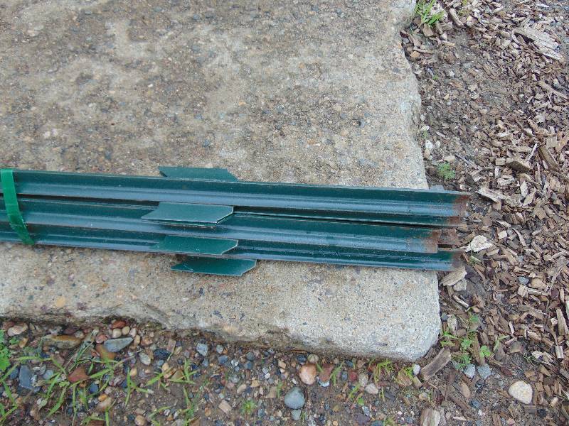 (5) Fence Post