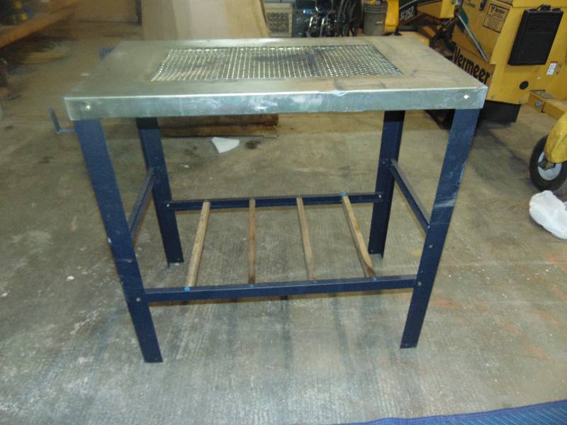 Klutch Metal Top Welding Table GRC July Consingments KBID