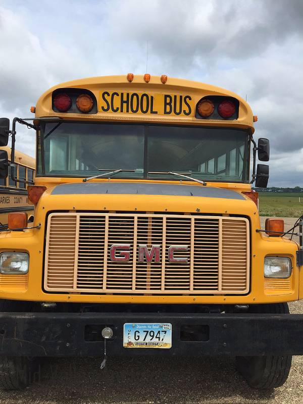 lot 7 image: 1995 GMC Blue BIrd Bus