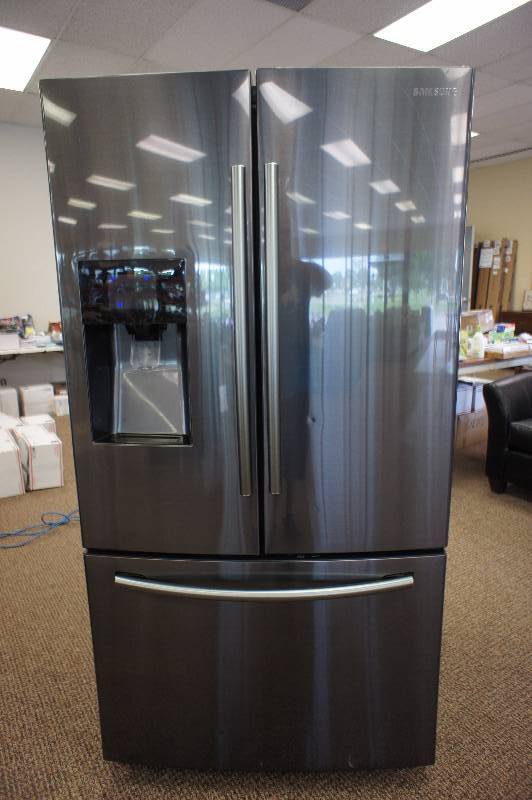 lot 1 image: Scratch and Dent - Samsung Model # (RF263BEAESG) French Door Refrigerator - 35.7 - 24.6 cu ft - Black Stainless Steel Color - Tested Works - MSRP $ 1999.99