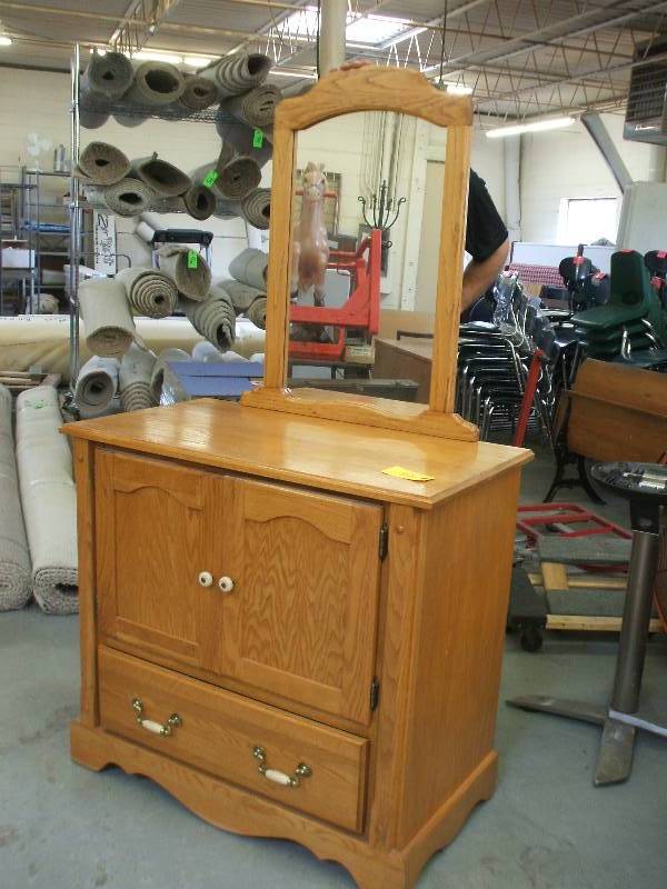 OAK CABINET