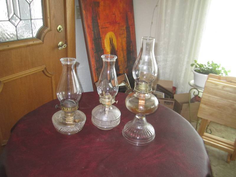 lot 93 image: 3 OIL LAMPS