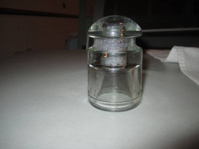lot 31 image: ELECTRIC INSULATORS