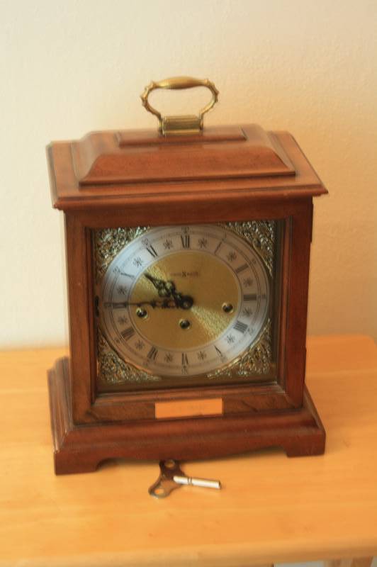lot 83 image: HOWARD MILLER CLOCK